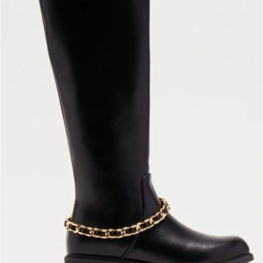 Chain-leather Boots